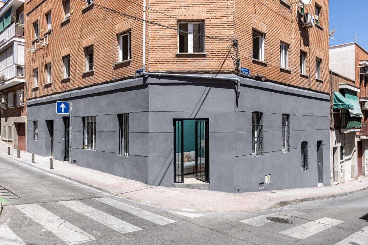 Plaza De Castilla Apartments Madri Exterior foto